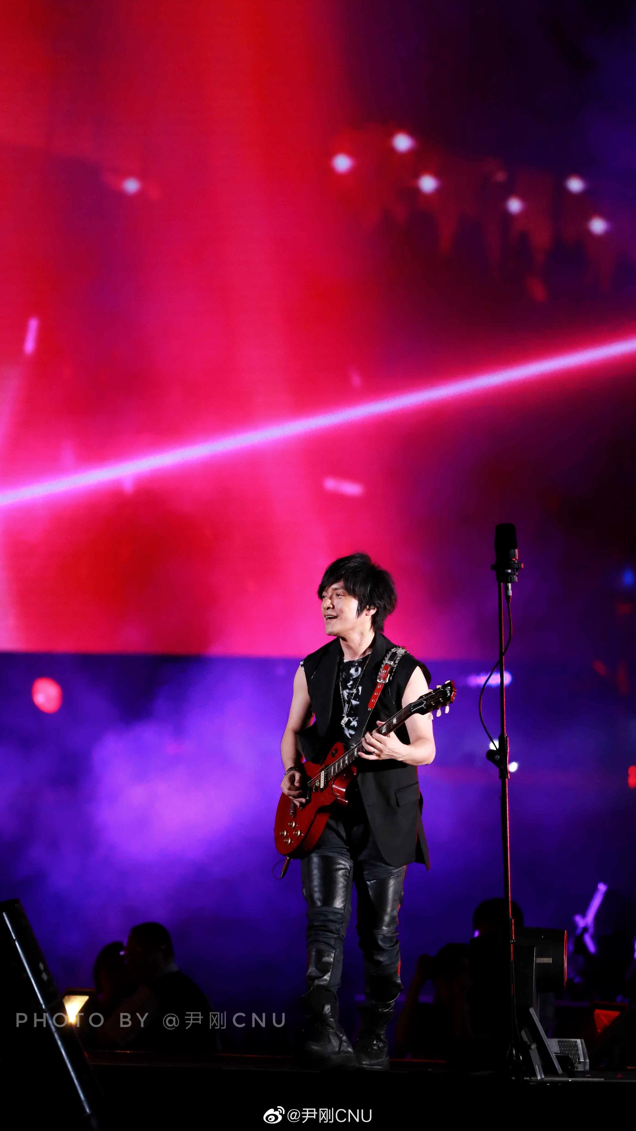 蓝|blue,北京鸟巢1@五月天mayday粉丝团 @阿信