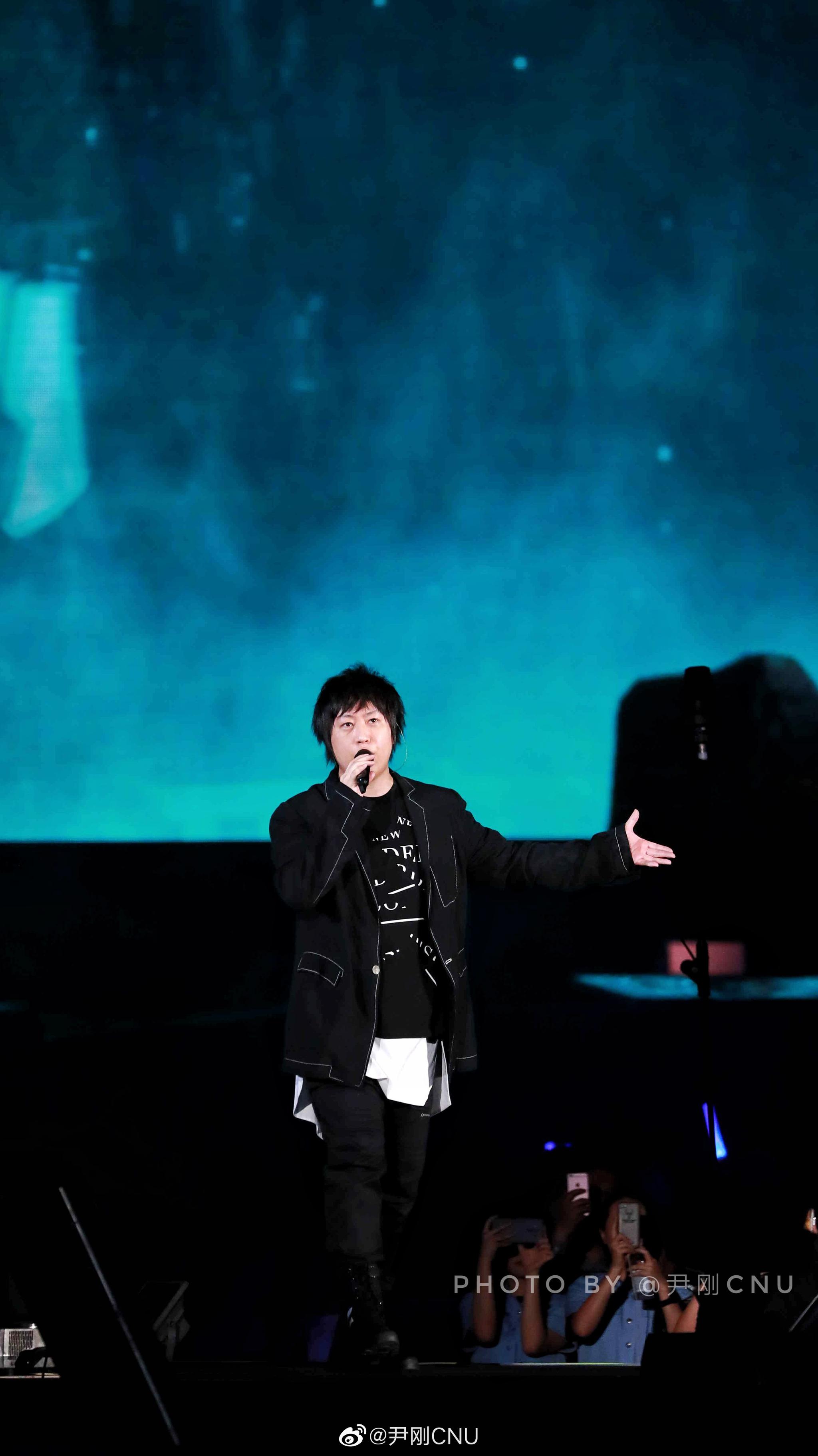 蓝|blue,北京鸟巢1@五月天mayday粉丝团 @阿信