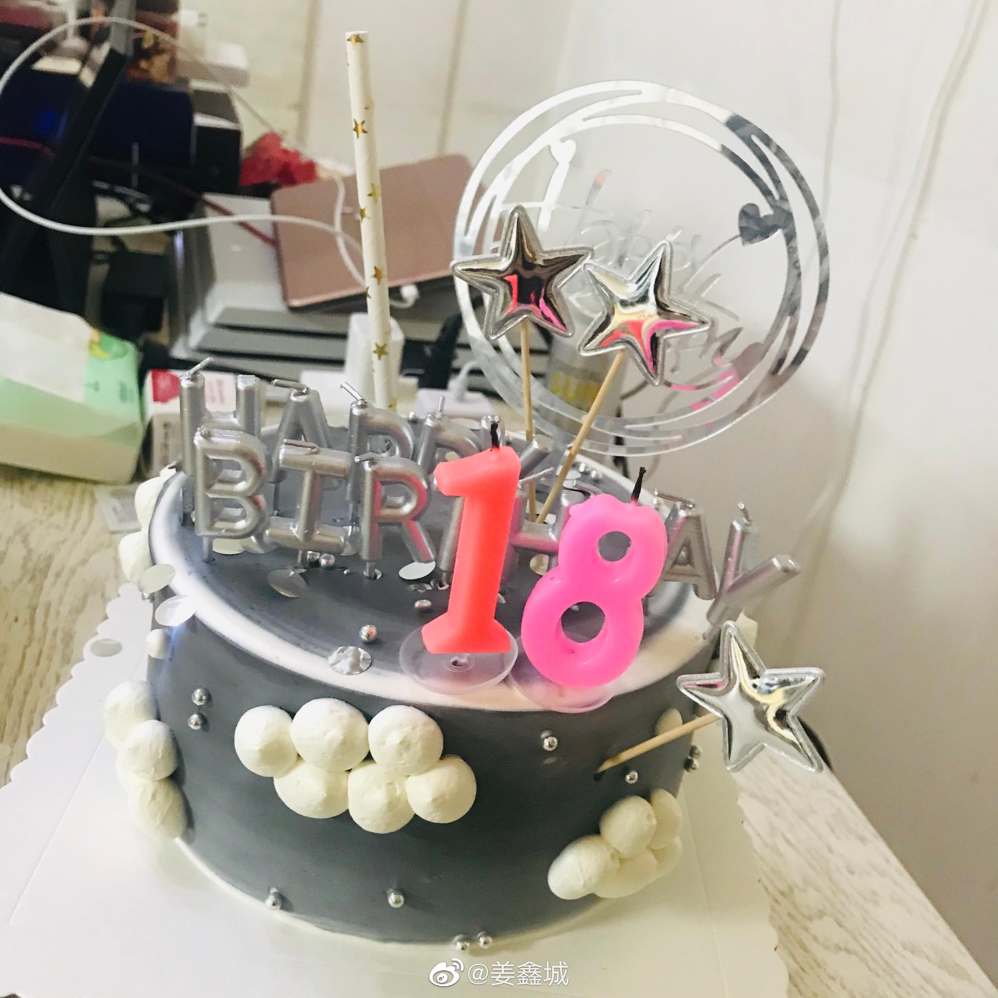 又是一年的18岁生日|生日|蛋糕|愿望_新浪新闻