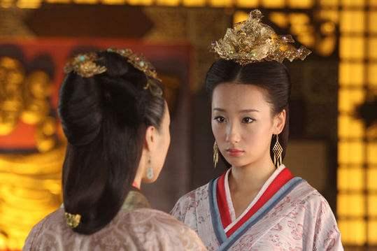 虽然馆陶公主多次求亲,但是栗夫人总是咬紧牙关,就是不肯同意.