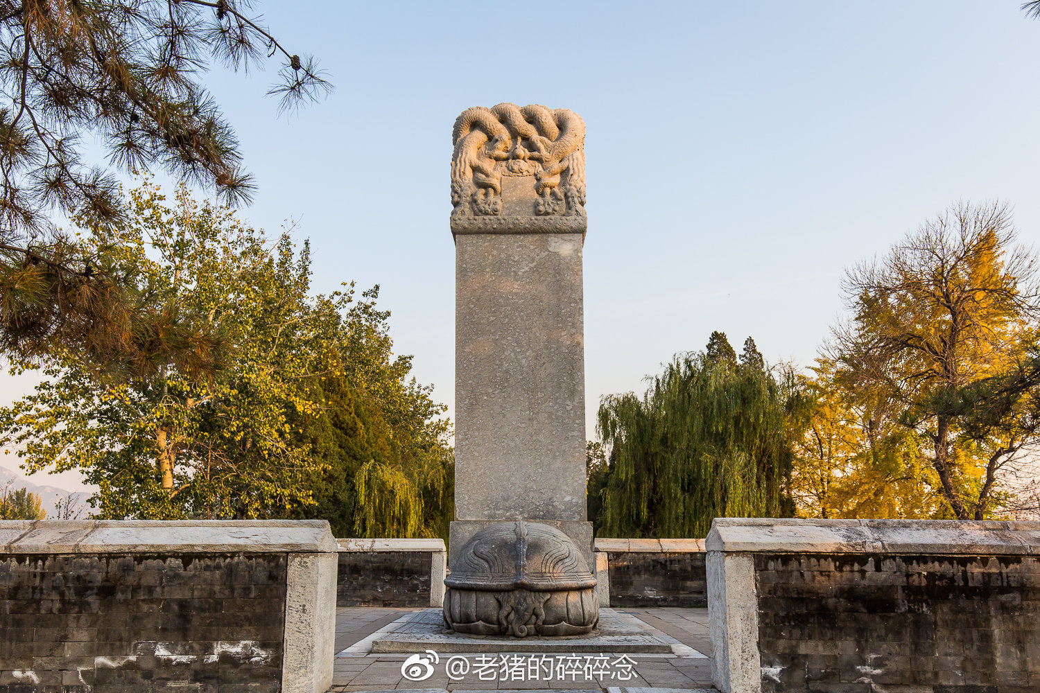 实拍定陵神功圣德碑