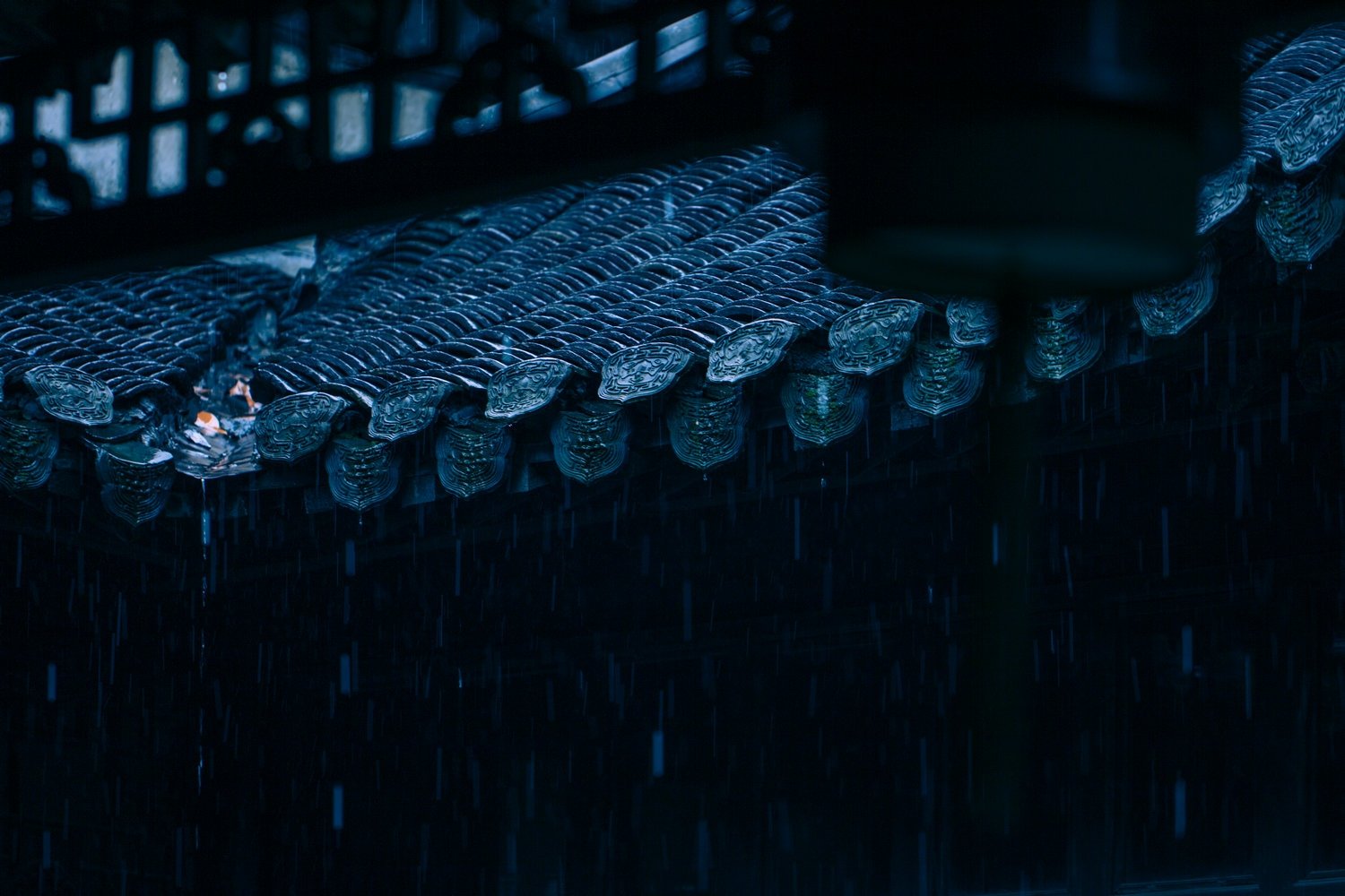 君问归期未有期，巴山夜雨涨秋池
