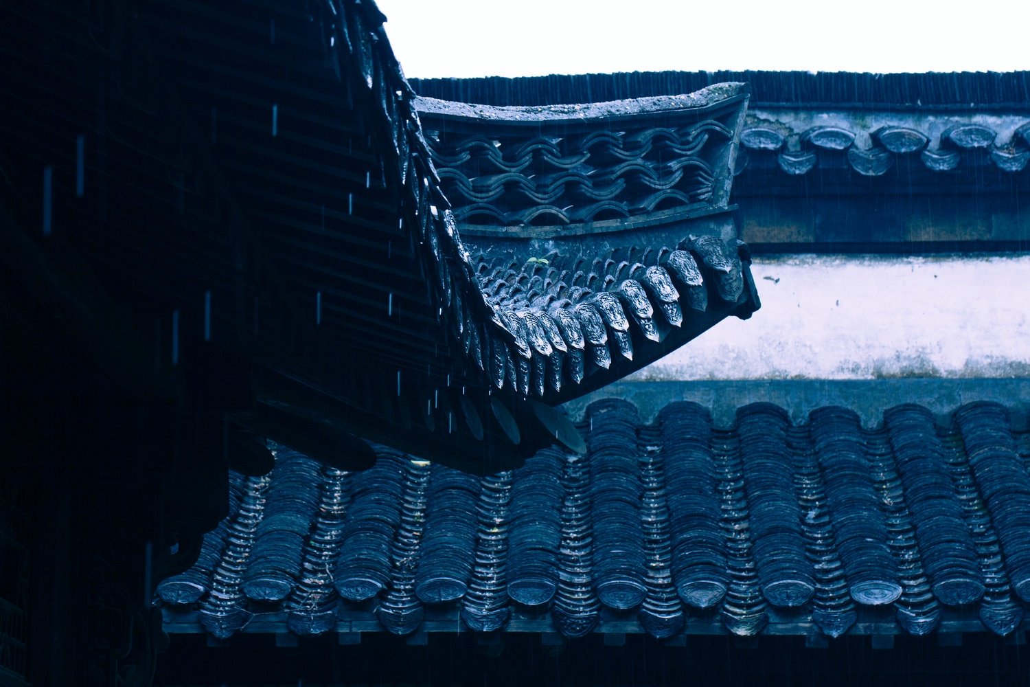 君問歸期未有期,巴山夜雨漲秋池