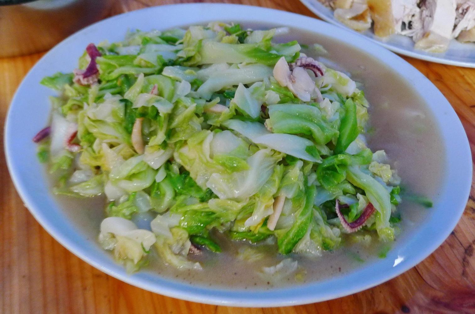 湛江新居入伙日,亲戚招待兼工作午餐,都几丰富