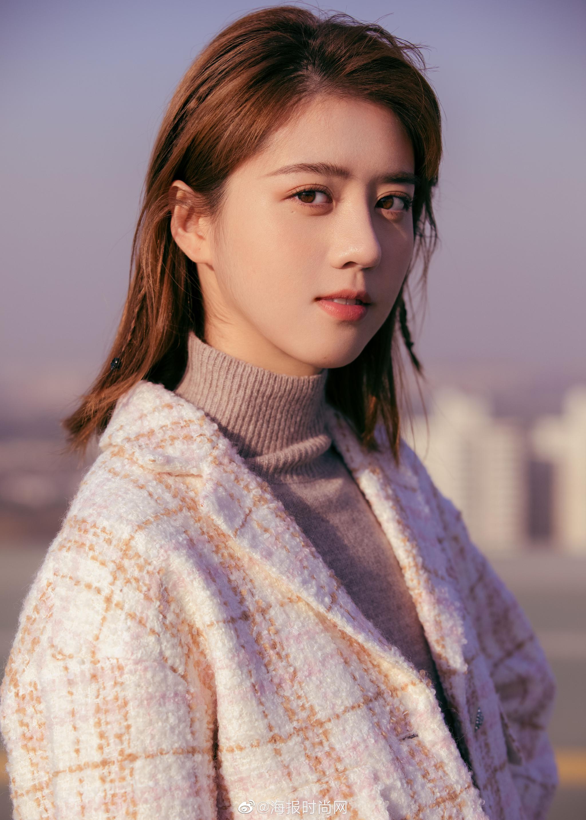 95后小花@李凯馨eleanor 一组初冬写真