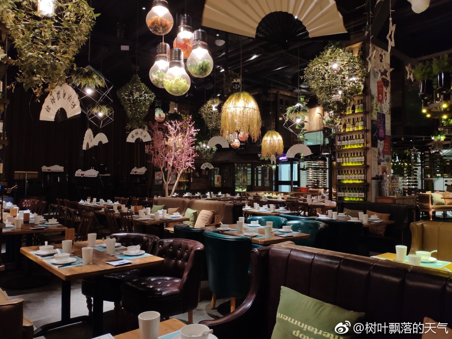 桂林核桃里餐厅,气氛不错,但是味道不行建议约会,不建议用餐