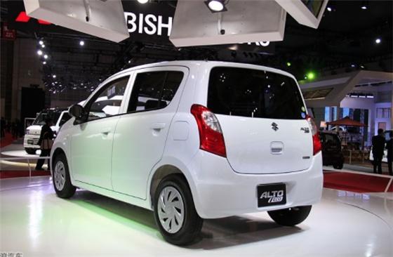 铃木新一代,百公里耗油2.7l网友:开铃木的车,耗摩托车的油!