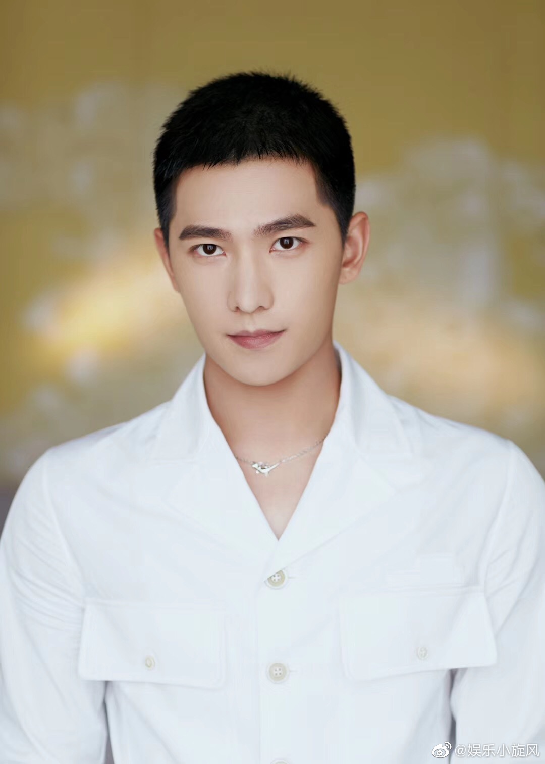 悦凯经纪 |杨洋·康师傅杭州见面会         黑色工装66自在随心