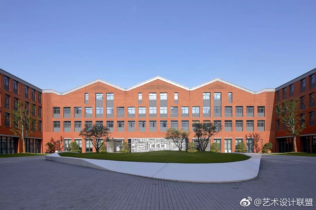 北京外国语大学附属杭州橄榄树学校-浙江 言川建筑.