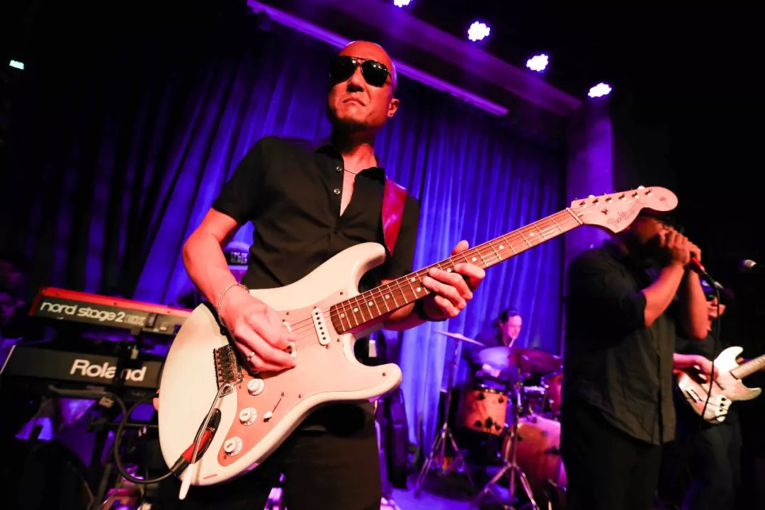 "以蓝会友"是mojohand近期推出的一项关于蓝调和各