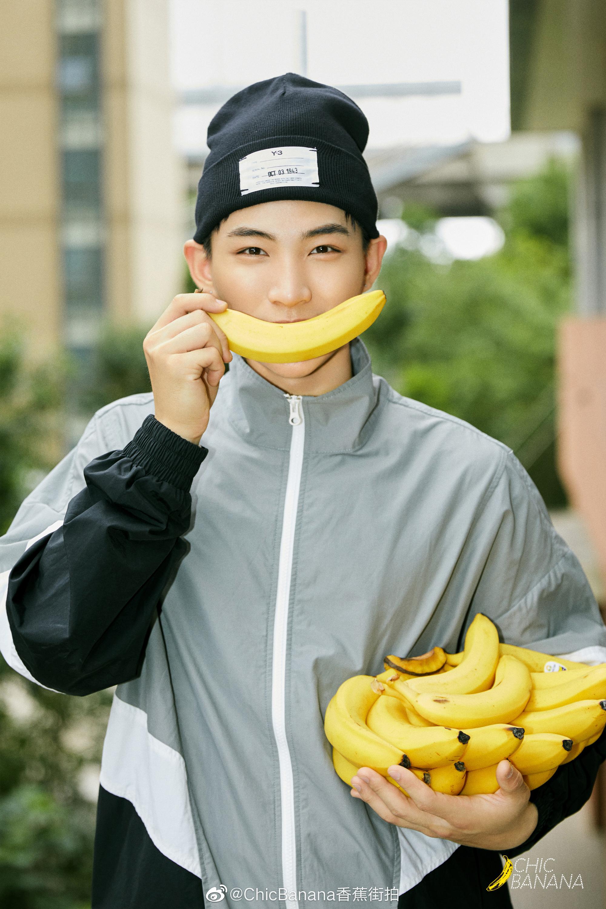 香蕉君今日份抽查,谁还没循环100遍?