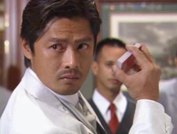 负债累累重回娱乐圈,今与赵薇合作展笑颜|李南星|郑惠玉|赌博_新浪网