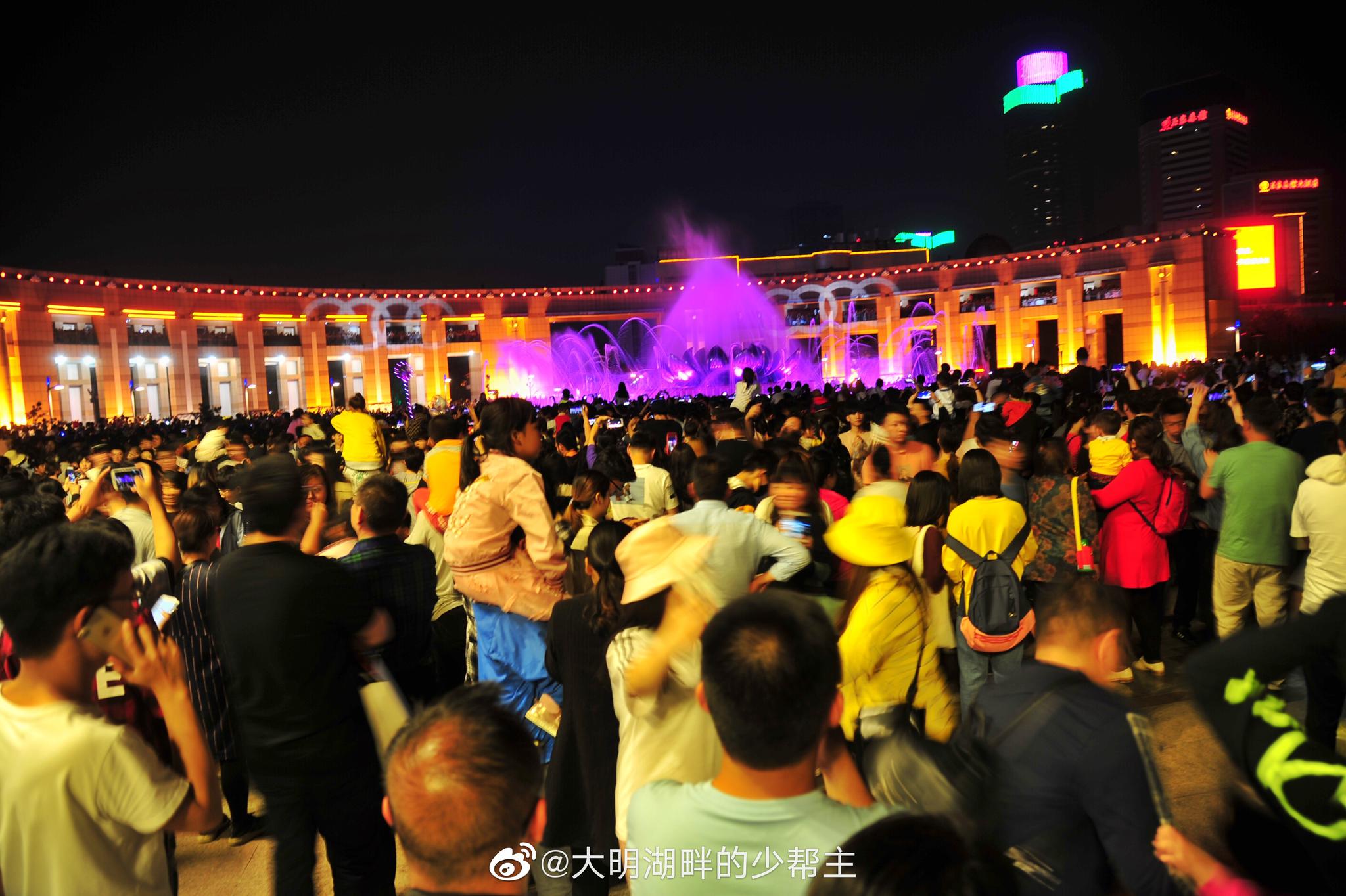 国家会客厅的60年是如何变迁的?...