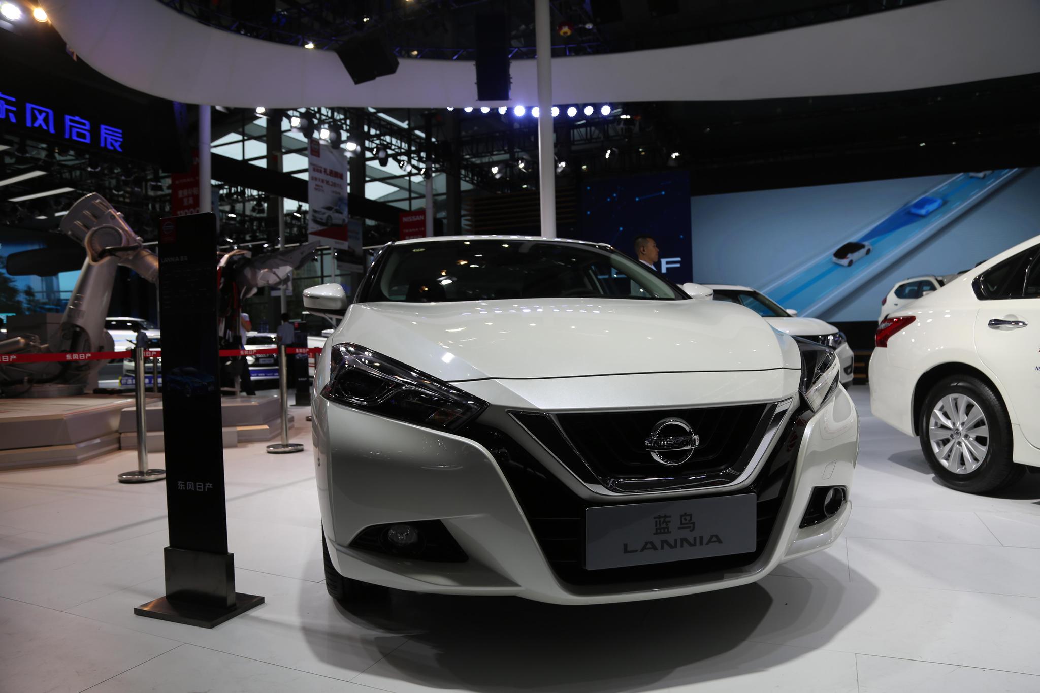 源自狂想的创动造型东风日产蓝鸟10万级别新车实拍