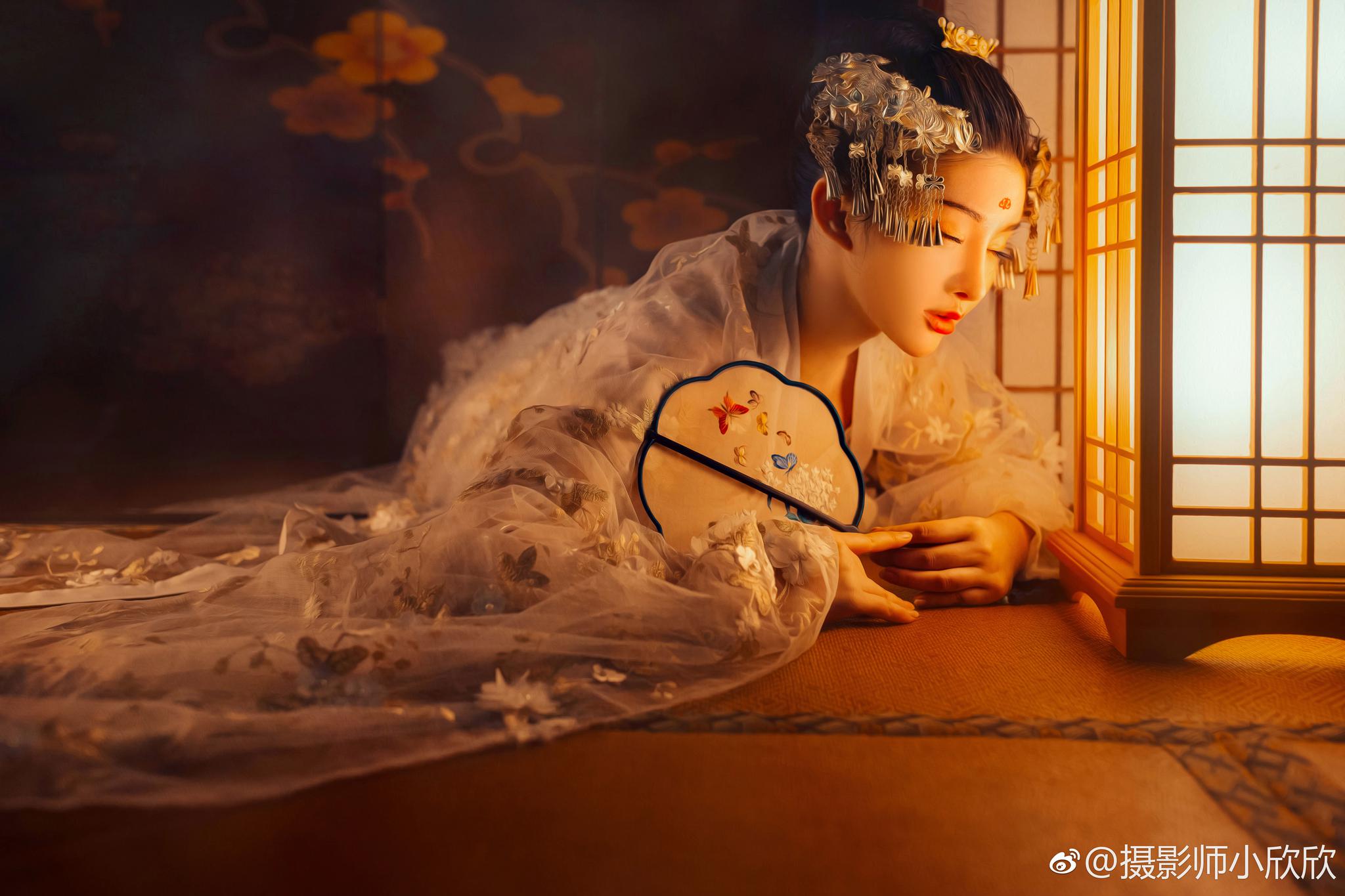 温一壶月光下酒萃三盏梅魄熏茶出镜曾兰asuka汉服华姿仪赏汉服