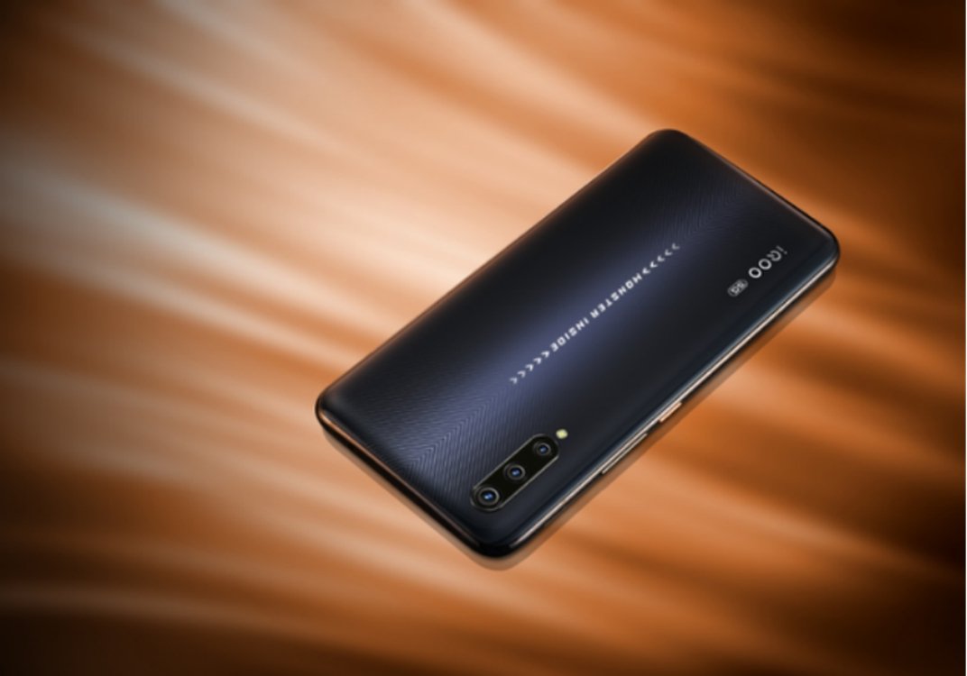 戏里戏外强森都是硬汉4g5giqoopro都有强硬表现