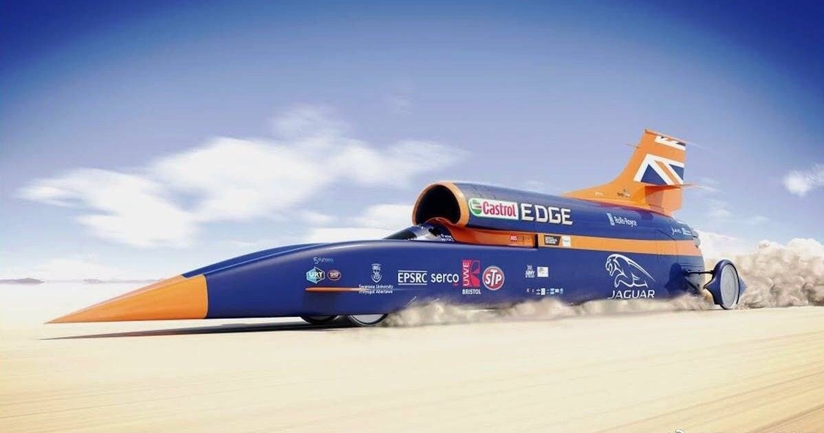 它就是被称为陆地最快机器的bloodhound ssc,翻译成中文就是寻血猎犬.