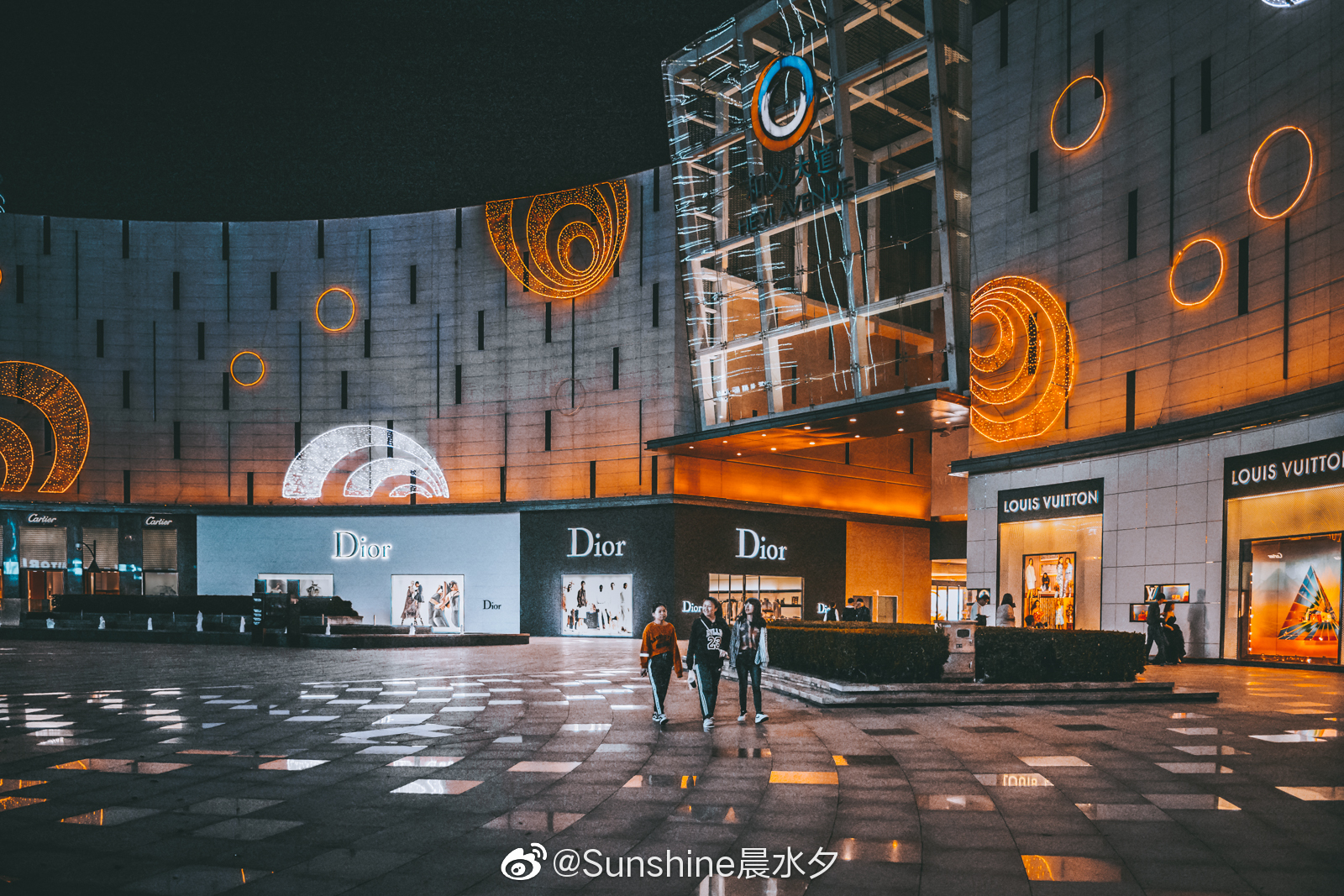 宁波和义大道. @西门町吃在宁波 @微博摄影 @微相册