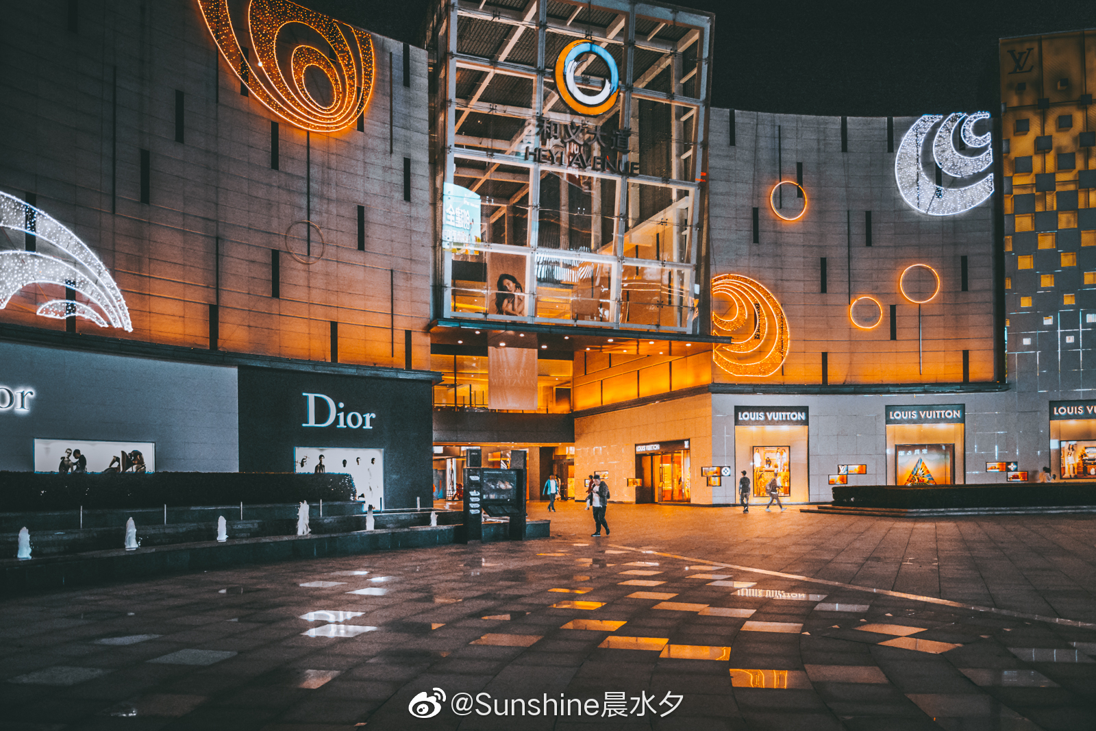 宁波和义大道. @西门町吃在宁波 @微博摄影 @微相册