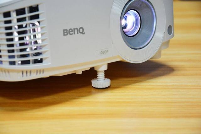 效率直接提高50%,明基商务投影仪成功boss的选择