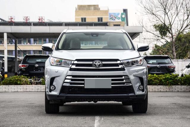 丰田汉兰达，热销10年依然在加价卖，为何？