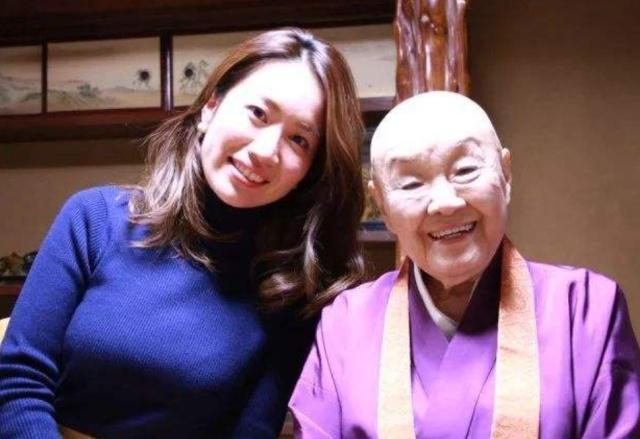 日本最牛的尼姑:不仅出过轨,96岁高龄依然喝酒吃肉沉迷帅哥
