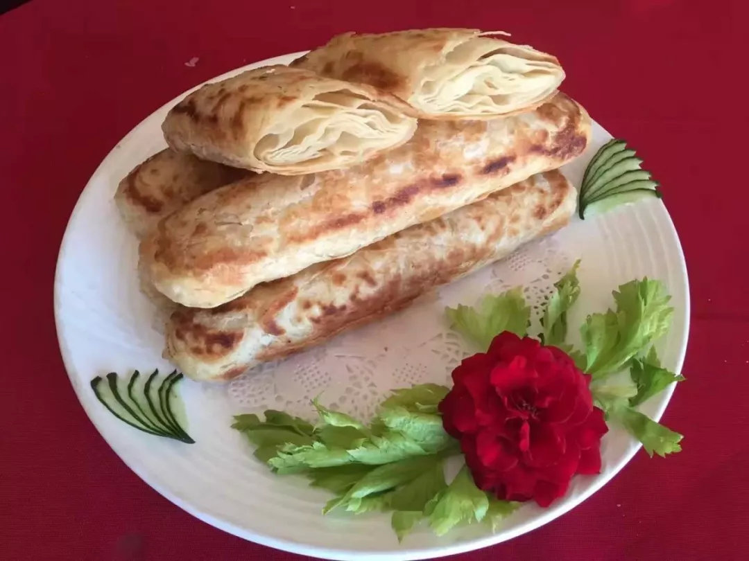 十万亩梨花海等你尽情奔跑,相约邢台威县,寻找最美的春天打开方式!