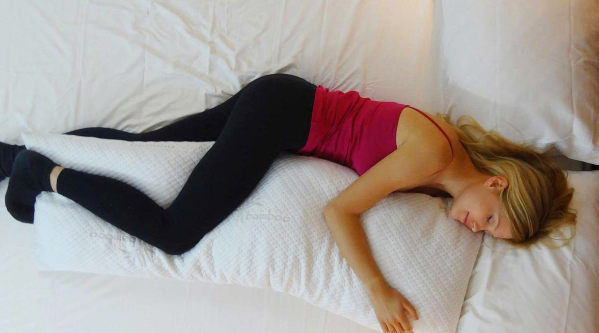 为什么女孩子睡觉的时候都喜欢夹着被子67