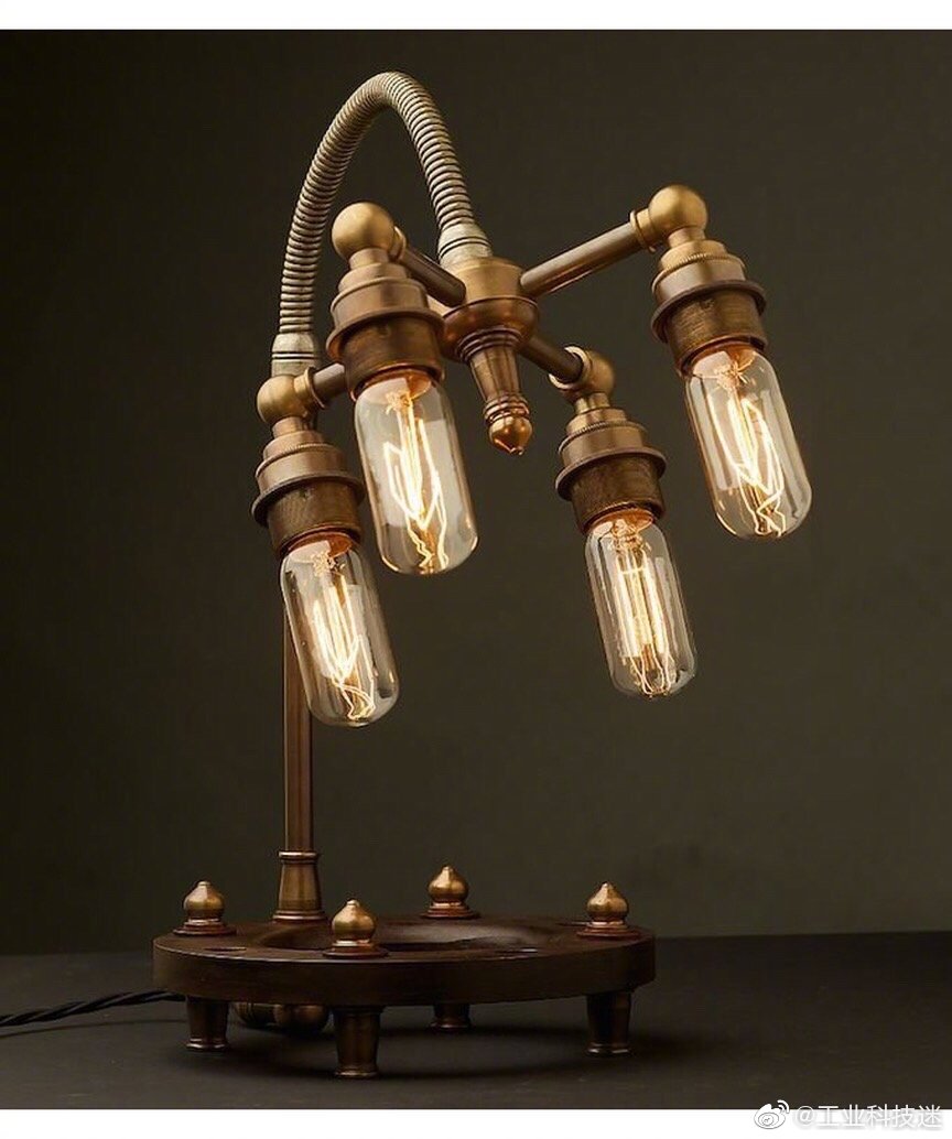 走一波工业风管道灯让你与众不同