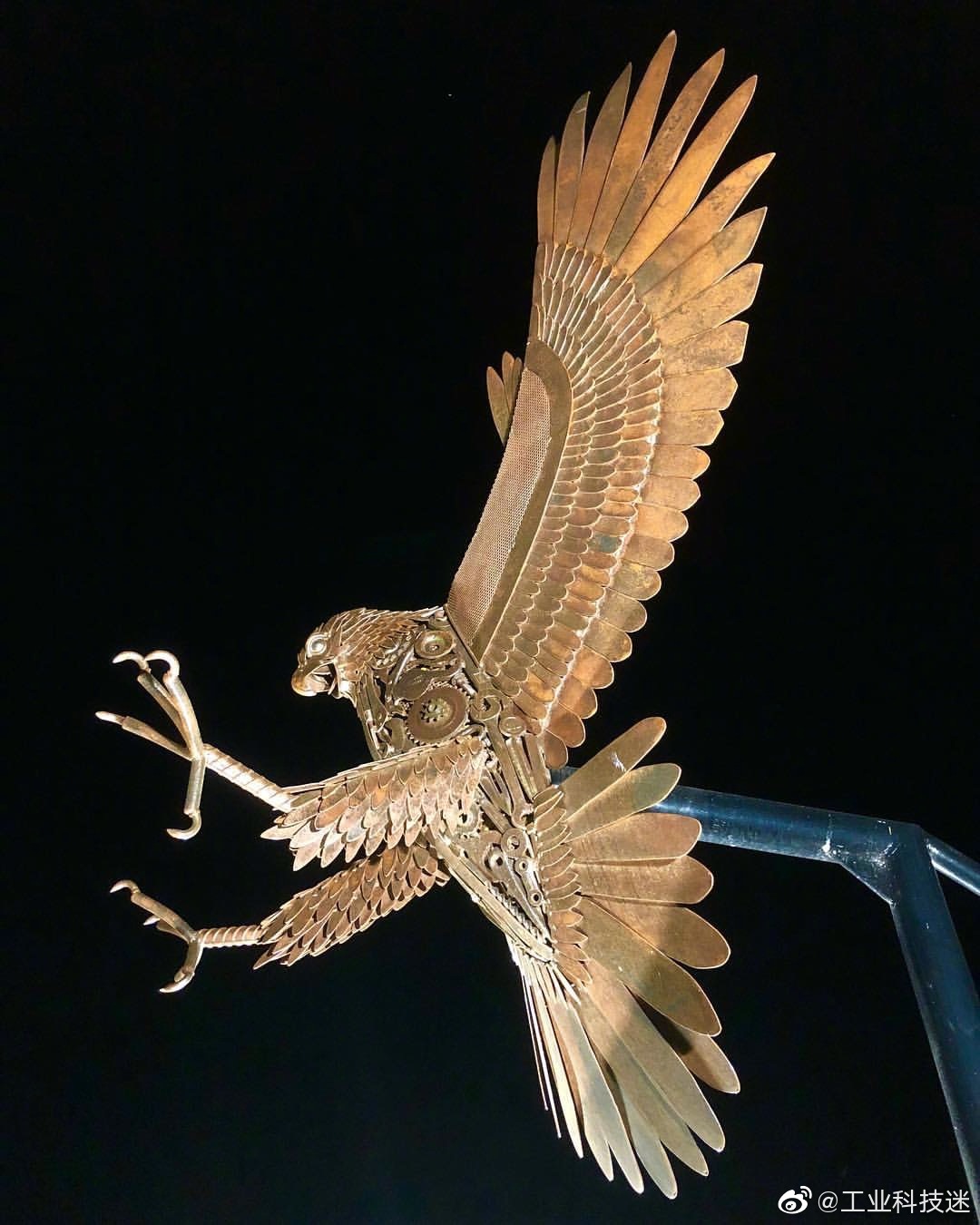 金属雕塑,刚柔并济!|刚柔并济|雕塑|金属_新浪新闻