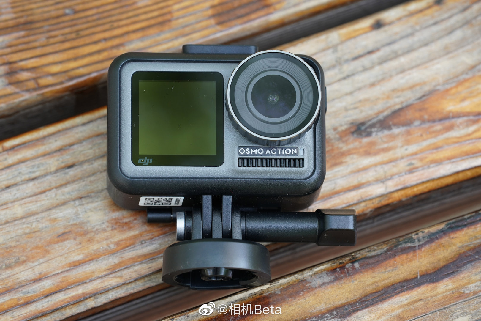 2499元的大疆dji osmo action运动相机裸机上手图