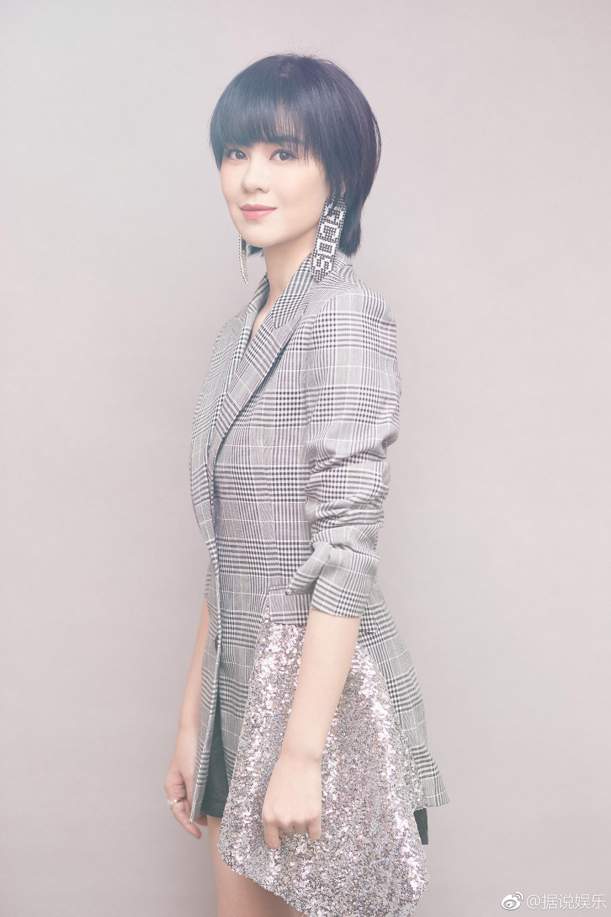 郁可唯 亮相2018红毯