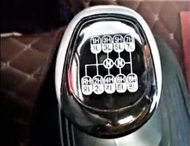 手动挡车6个档位就很难开了,半挂车最多有16个!司机不迷糊吗?