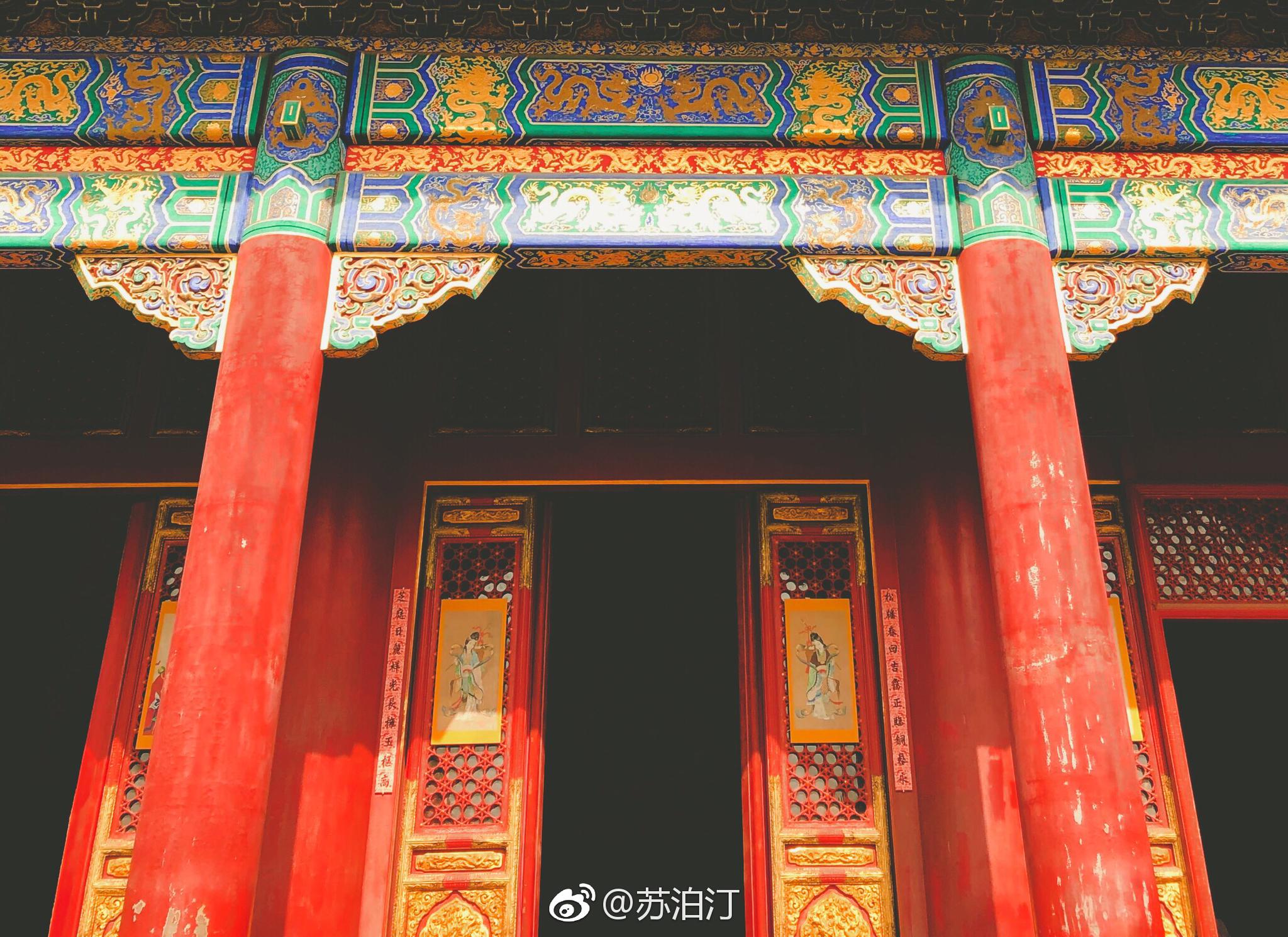 红墙金瓦辞岁去|金瓦|迎春|故宫博物院_新浪新闻