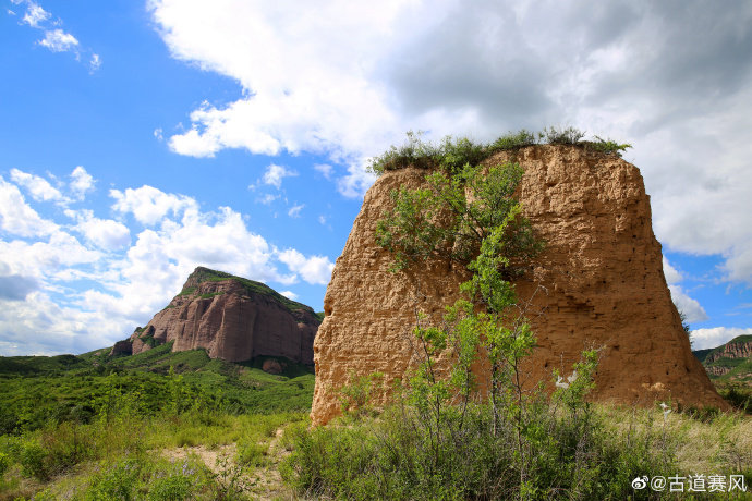 后城镇的烽火台古道赛风