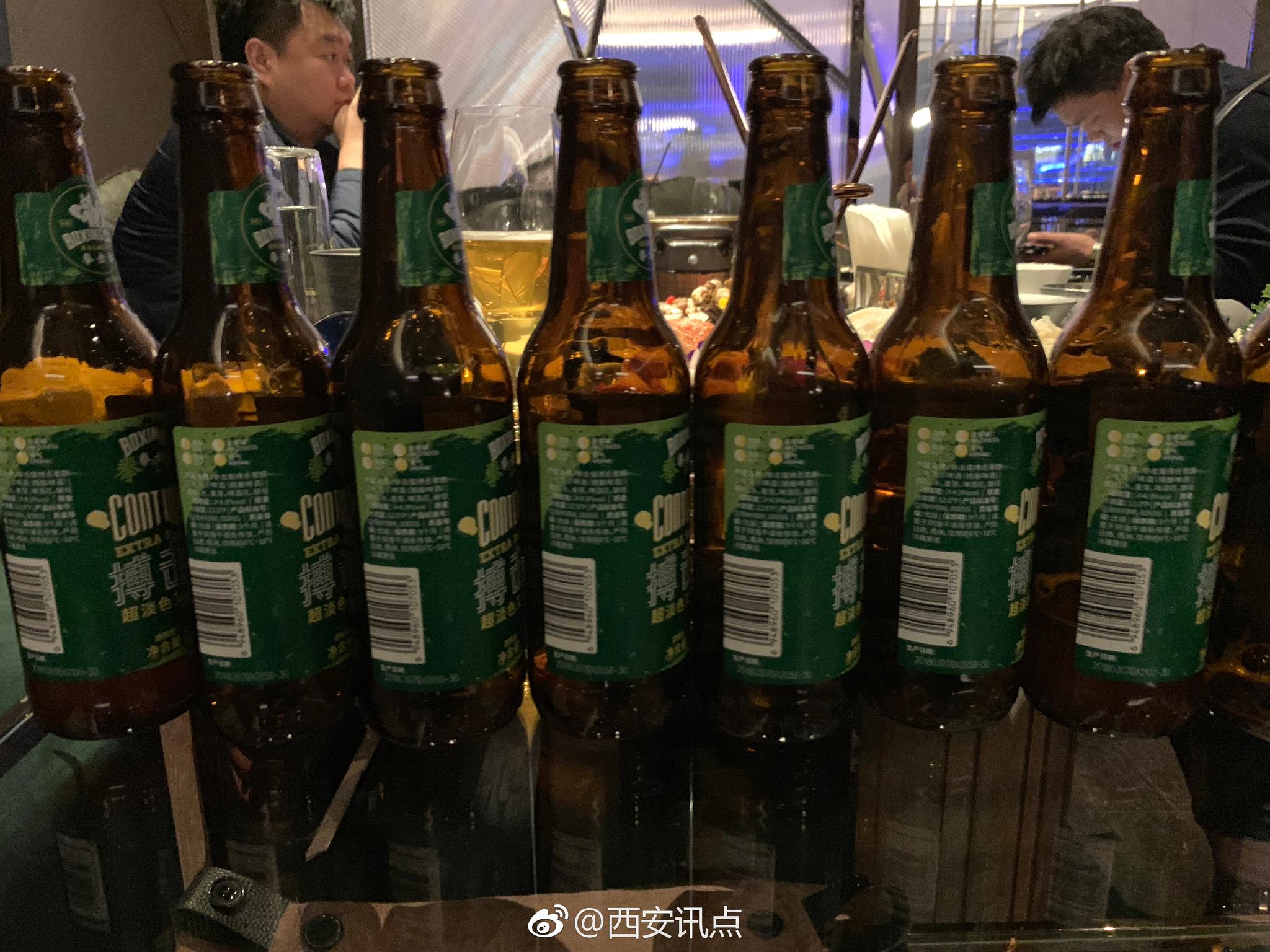 西安w酒店销售过期啤酒消费者究竟该如何维权