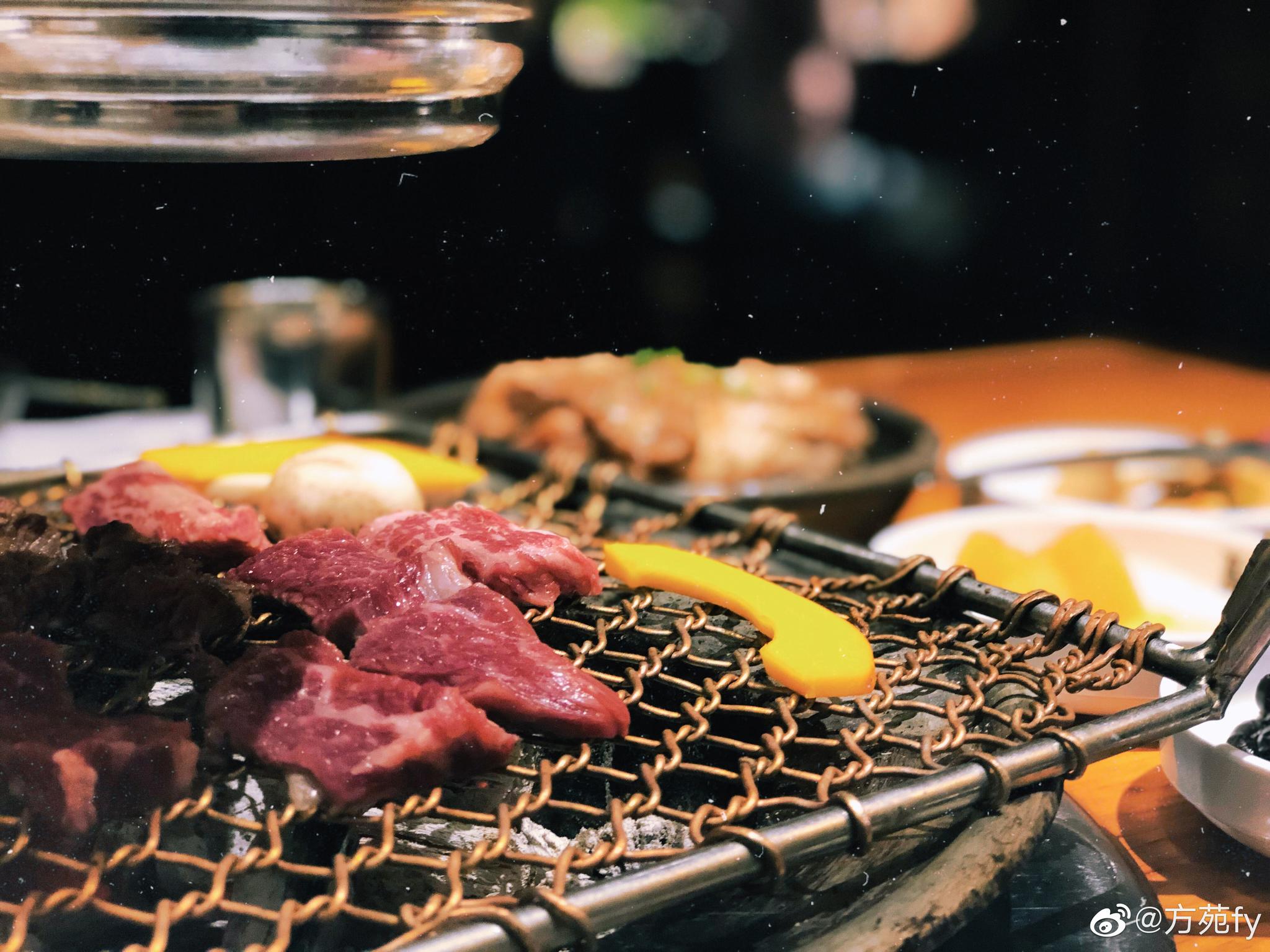 青鹤谷不问我买这张烤肉的图 真的说不过去了