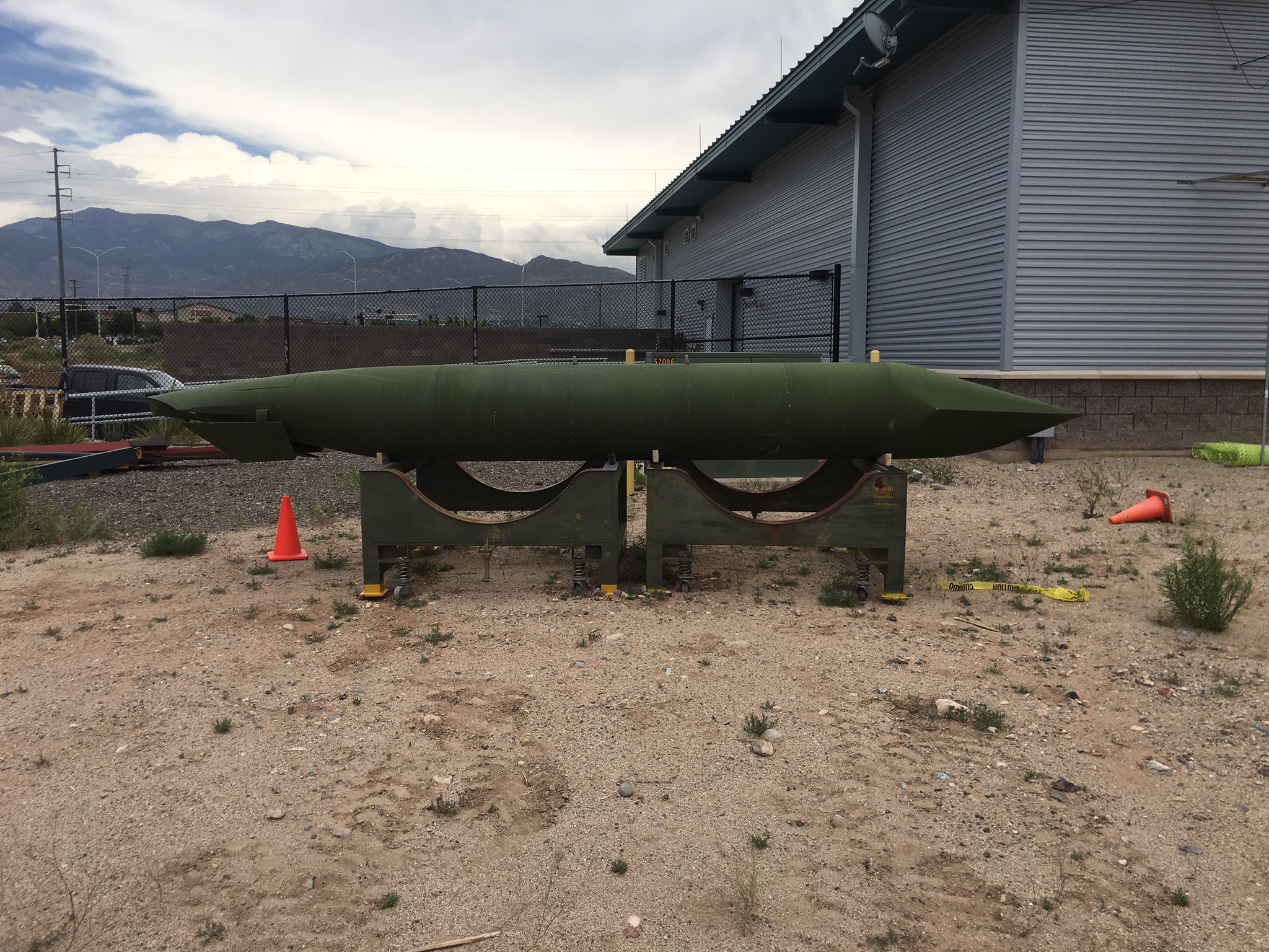 agm129空射隐身巡航导弹使用的torqset型螺丝