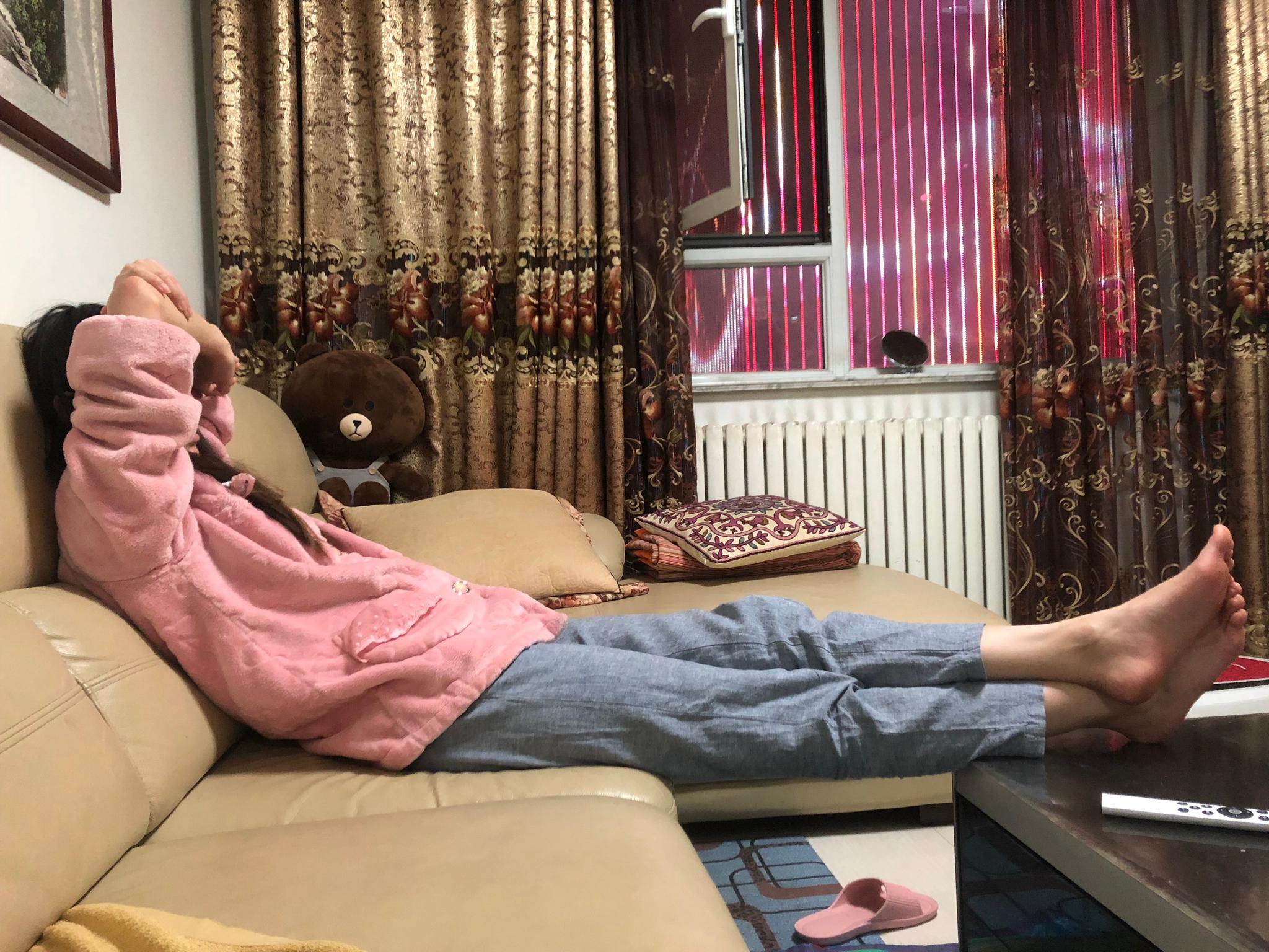 女人在家能懒到什么程度?_高清图集_新浪网