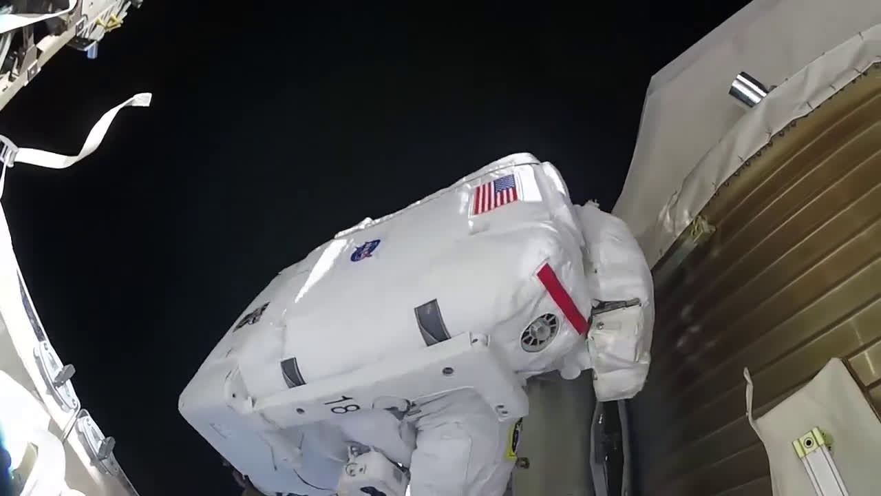 太空行走-看宇航员们如何玩转零重力的苦力活