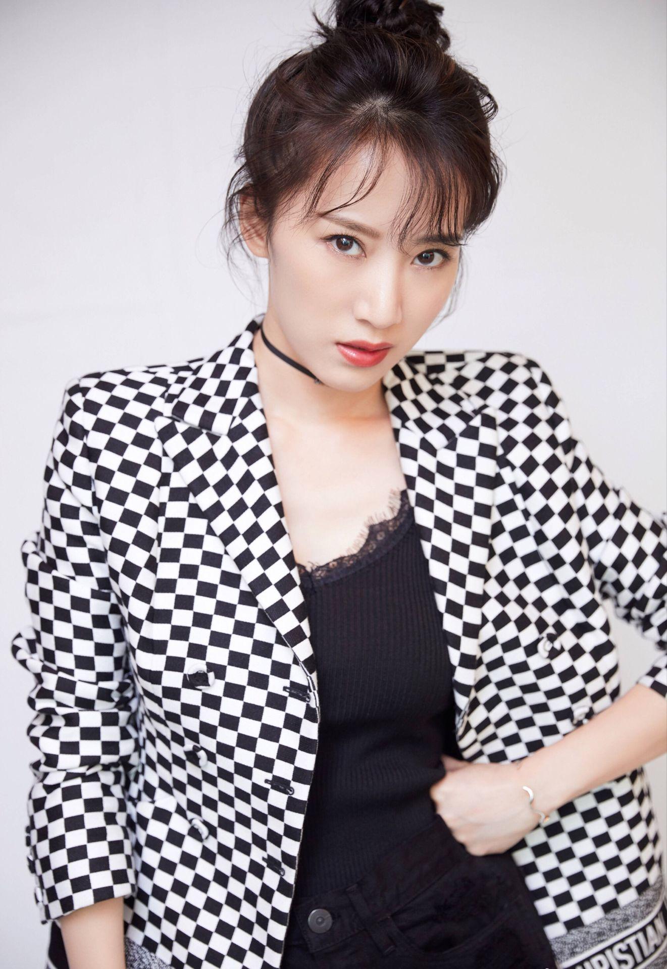 李念穿搭有范儿,2019年你准备好了吗?