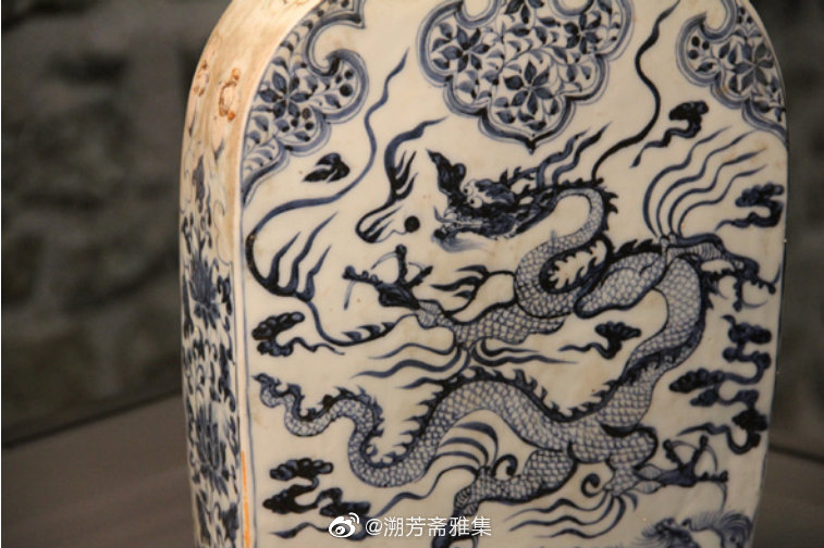 散布在世界各地的元代龙纹青花瓷1英国大维德中国艺术基金会藏