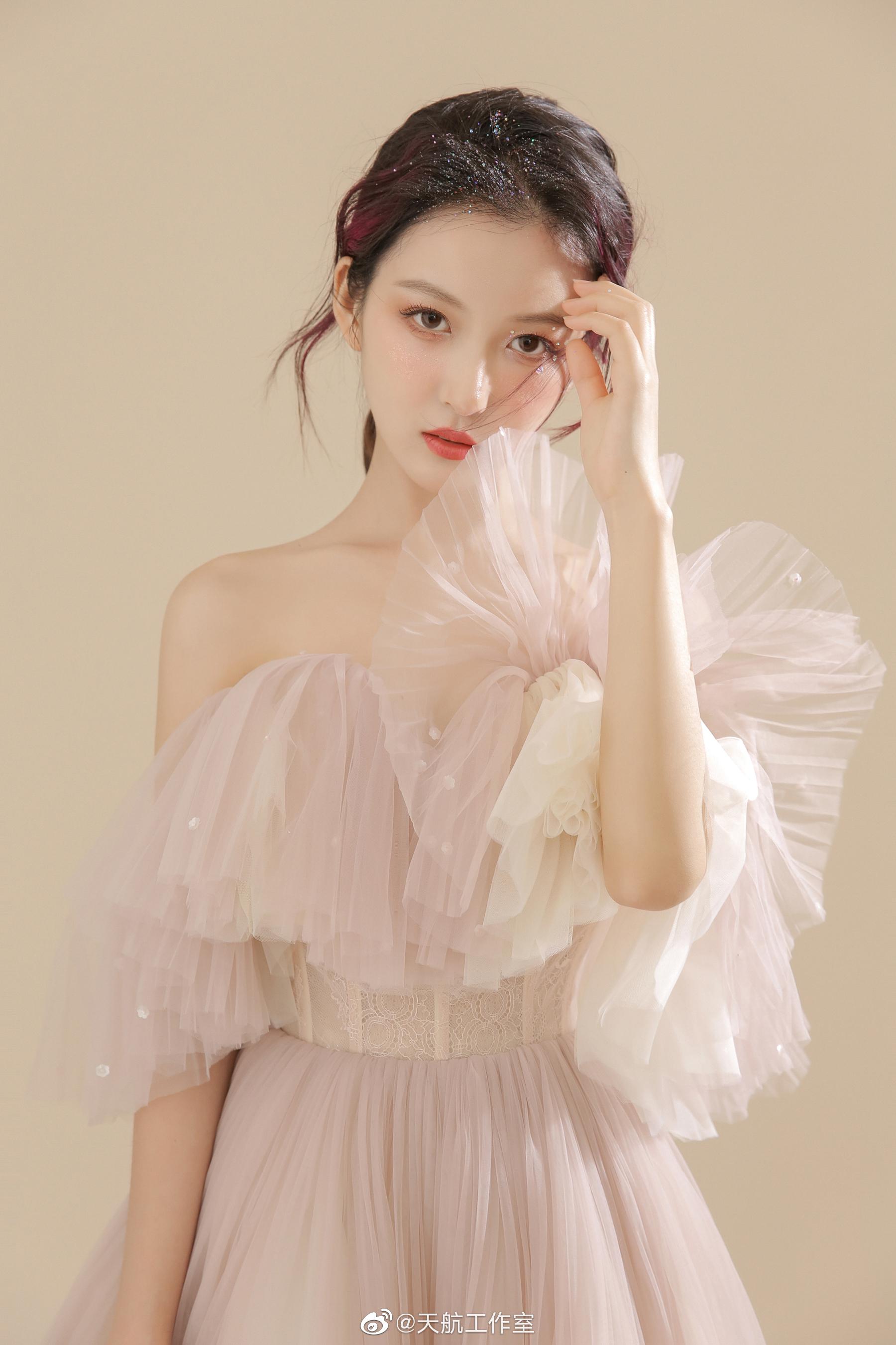 摄影人|摄影人|曹婉瑾|天航