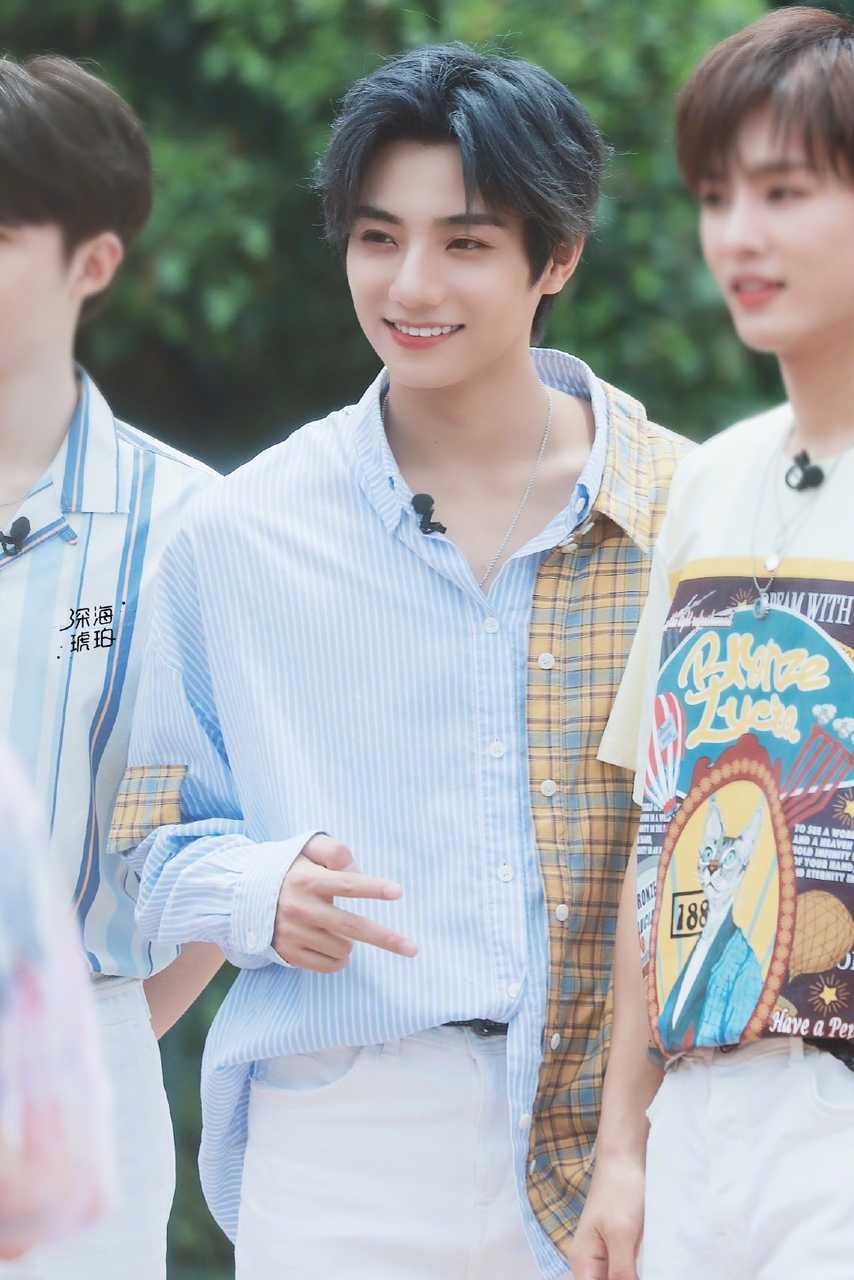 94unine李振宁白天的学长风 清纯风与夜晚的钓系风