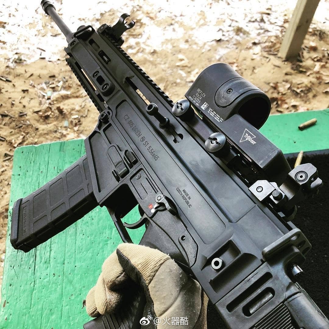 捷克cz805突击步枪