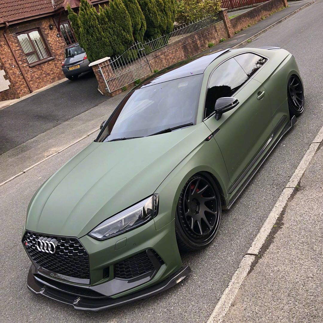 哑光绿奥迪rs5这军绿色超级超级喜欢