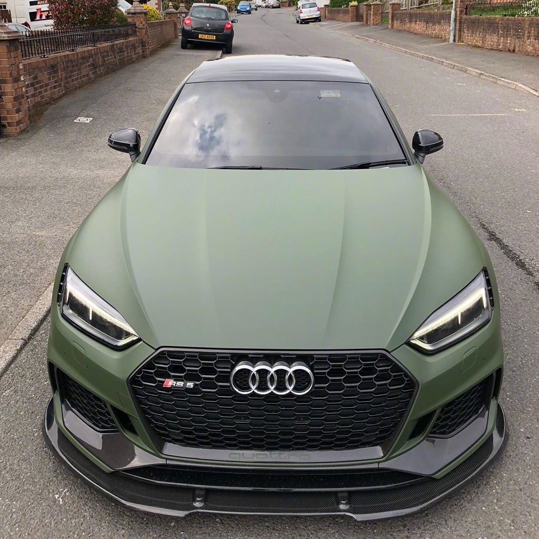 哑光绿奥迪rs5这军绿色超级超级喜欢