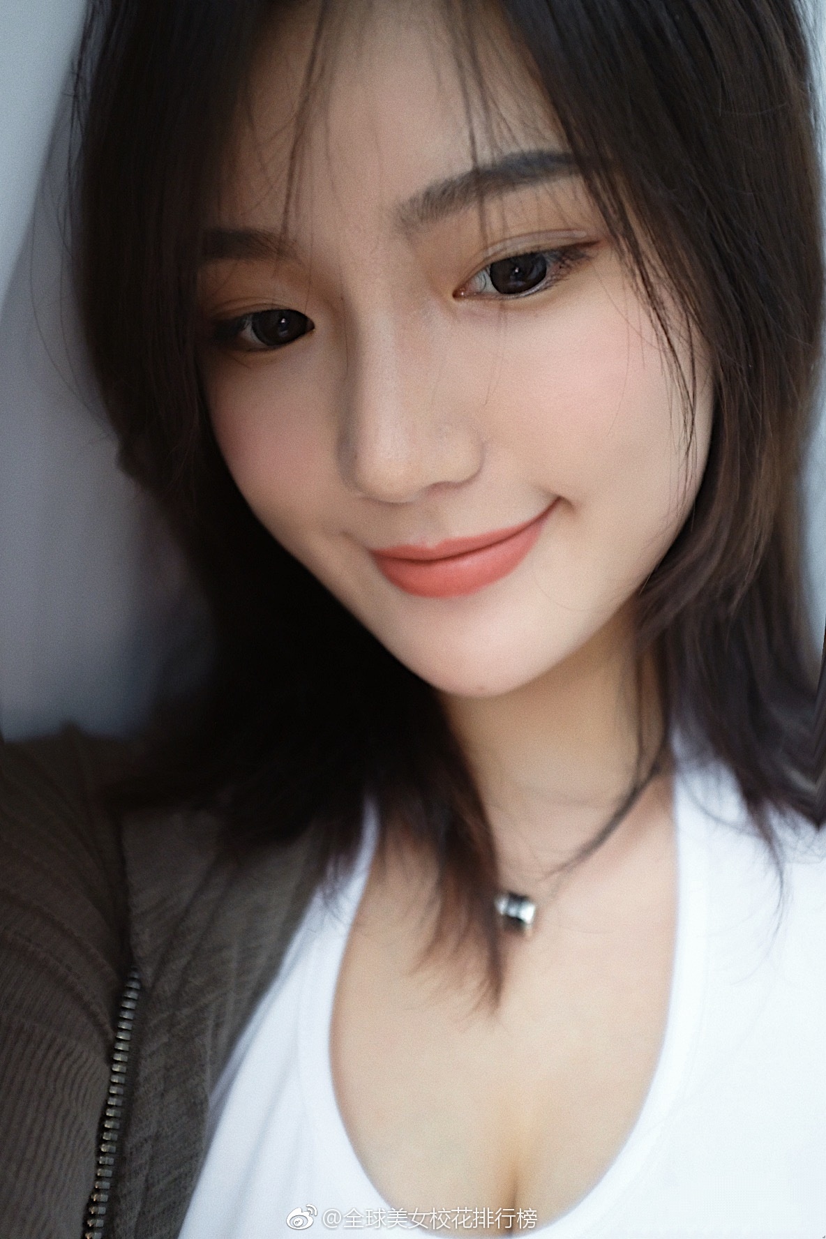 yayamoon_ 四川大学保送清华大学美术学院服装设计系