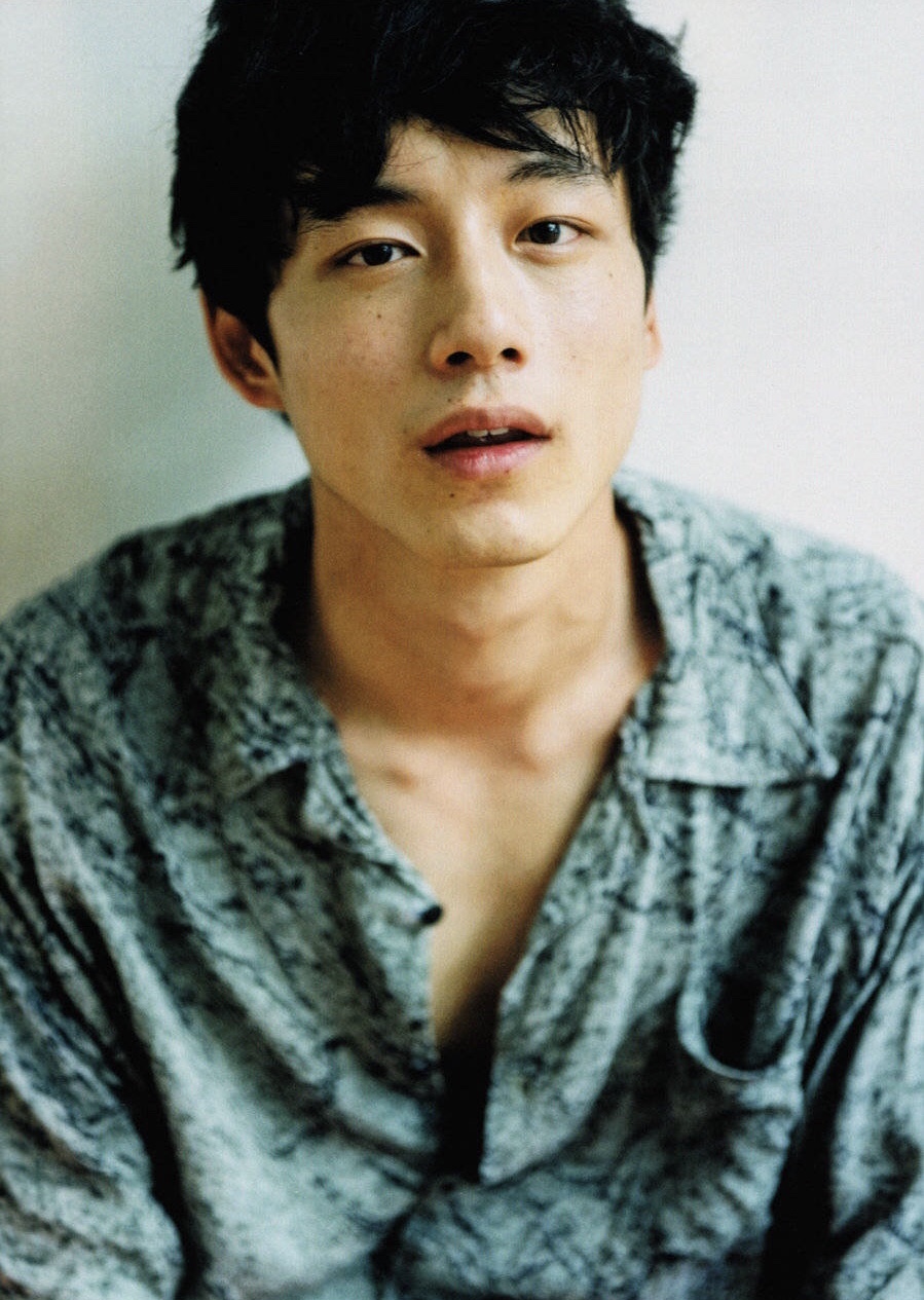 坂口健太郎 日系小哥哥|小哥哥|日系|坂口健太郎_新浪新闻