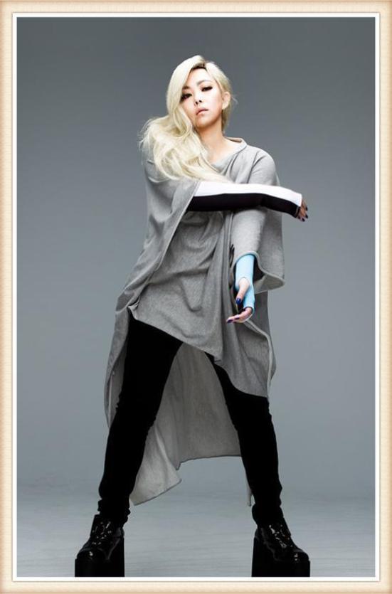 张惠妹胖成150斤又怎样?照穿过膝长靴秀大腿,自信的女人才美